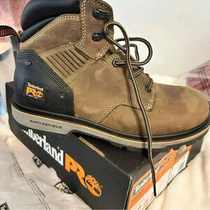 Men’s Timberland Pro size 9 Ballast brown work boot. New‎